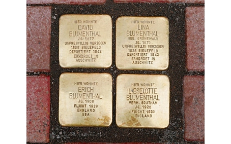 4 Stolpersteine